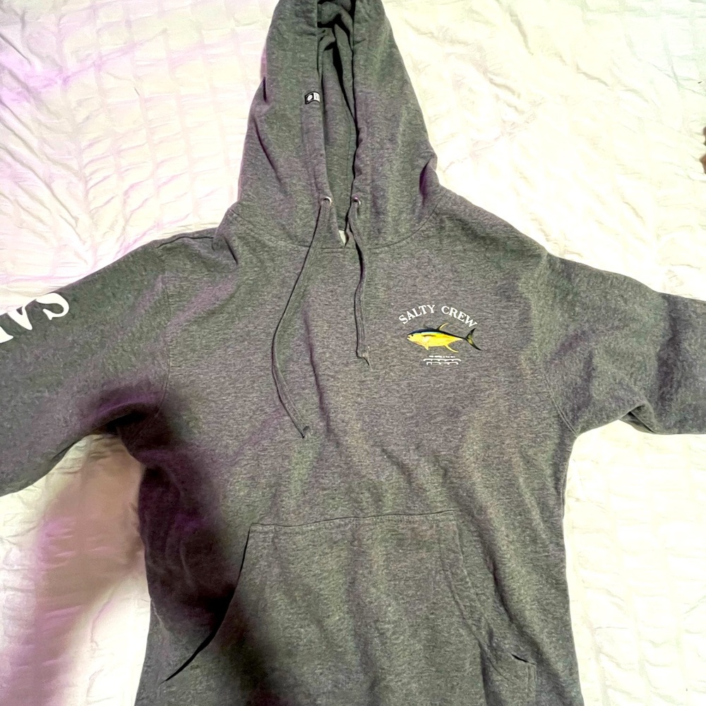 Salty Crew hoodie🤍